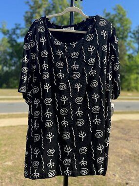 Vikki Vi Black White Slinky Top Size 4X Stretch Tunic Blouse